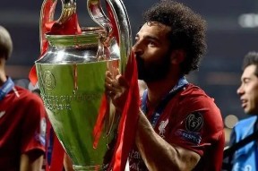 爱游戏体育-包含萨拉赫迎来十二赛季出色发挥，皇家马德里观众热烈欢呼！的词条